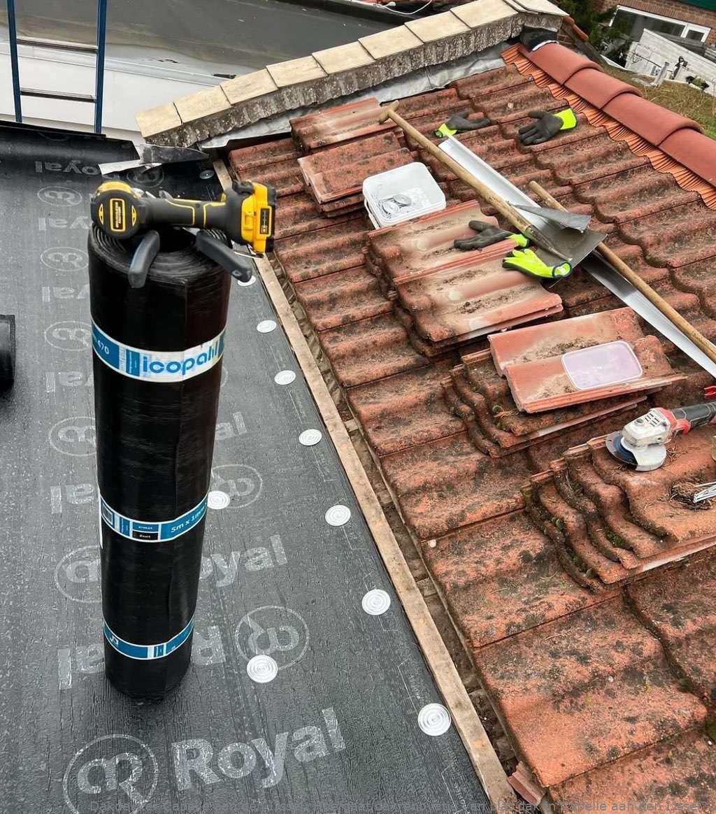 Hoe gaat dakrenovatie van plat dak in Capelle aan den IJssel?